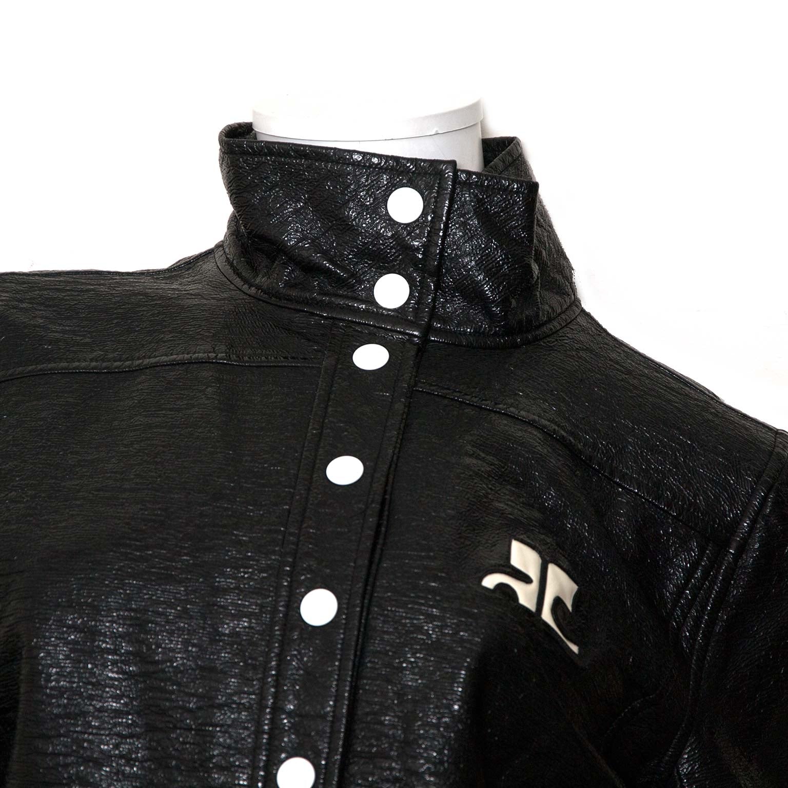 Koop Courrèges Iconic Black Patent Jacket in Antwerpen aan de beste prijs