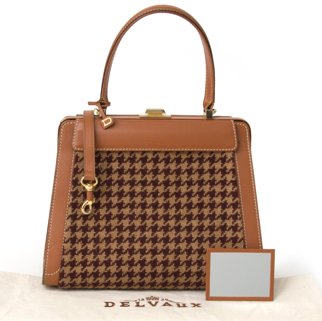 Authentic pre-loved Delvaux illusion handbag LabelLOV authentieke tweedehands tas Delvaux