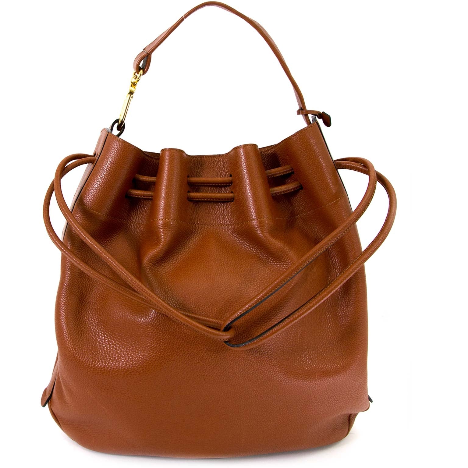 Buy and sell your authentic designer handbag for the best price at Labellov