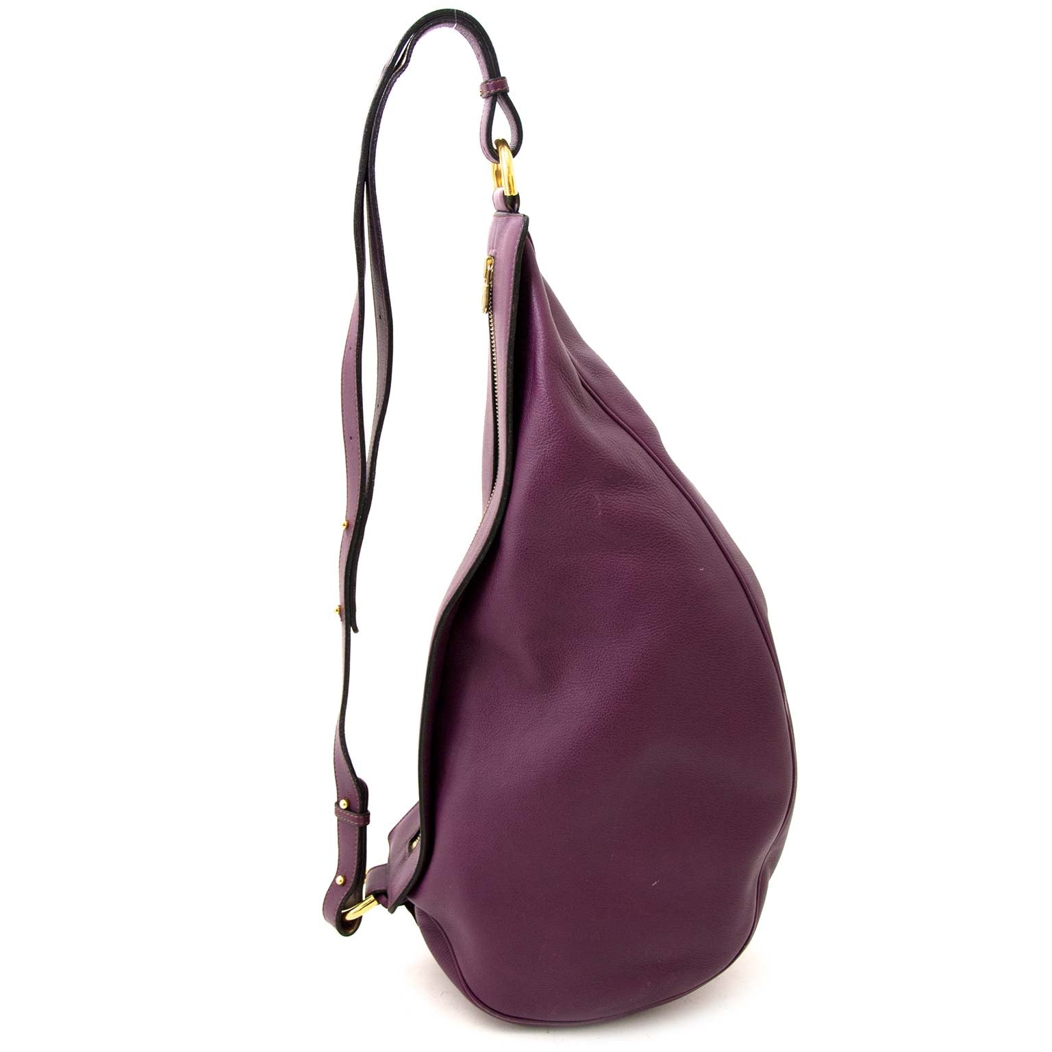 labellov sells Delvaux Purple Acacia Bag for a very good price