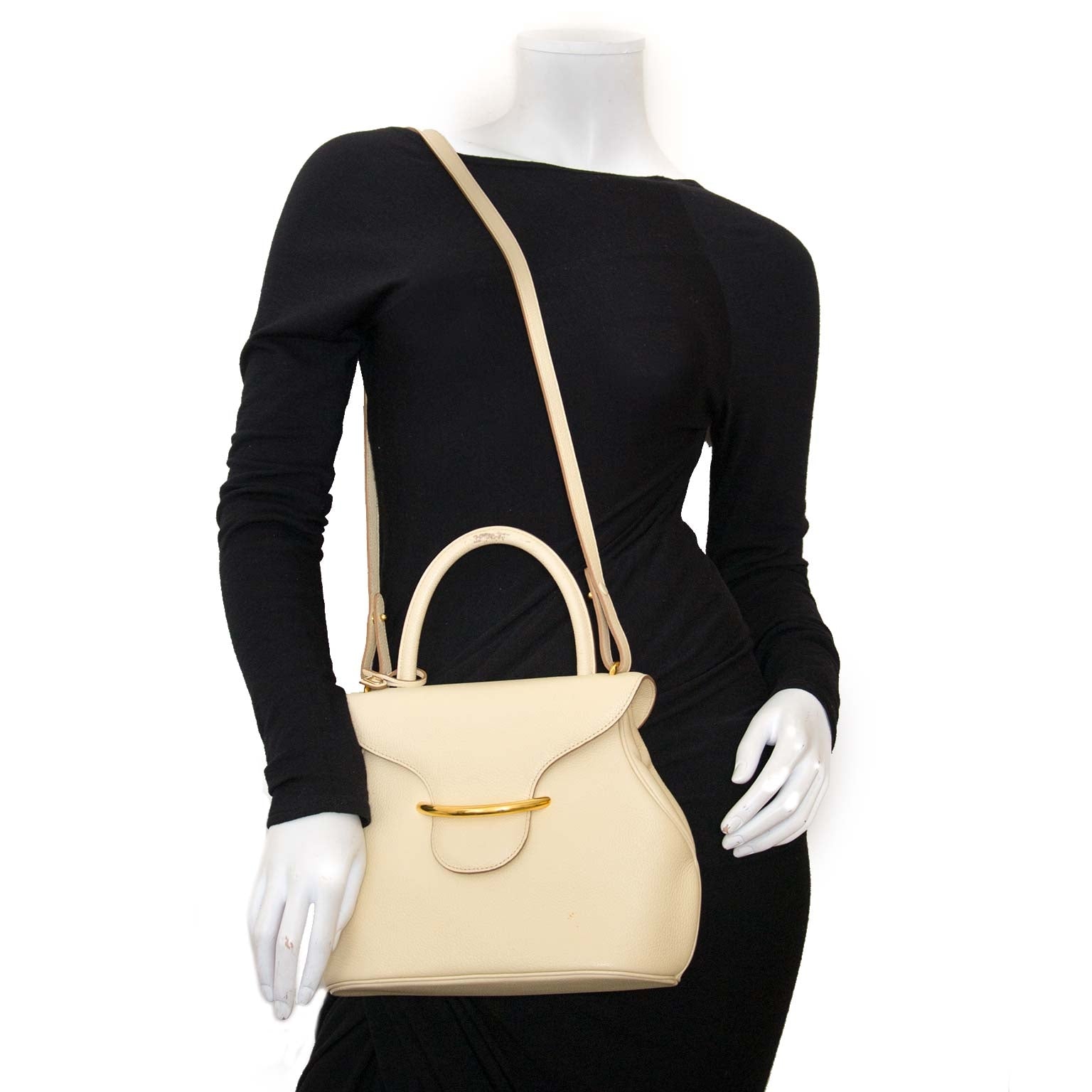 tweedehands Delvaux Creme Baltimore shoulderbag te koop bij labellov