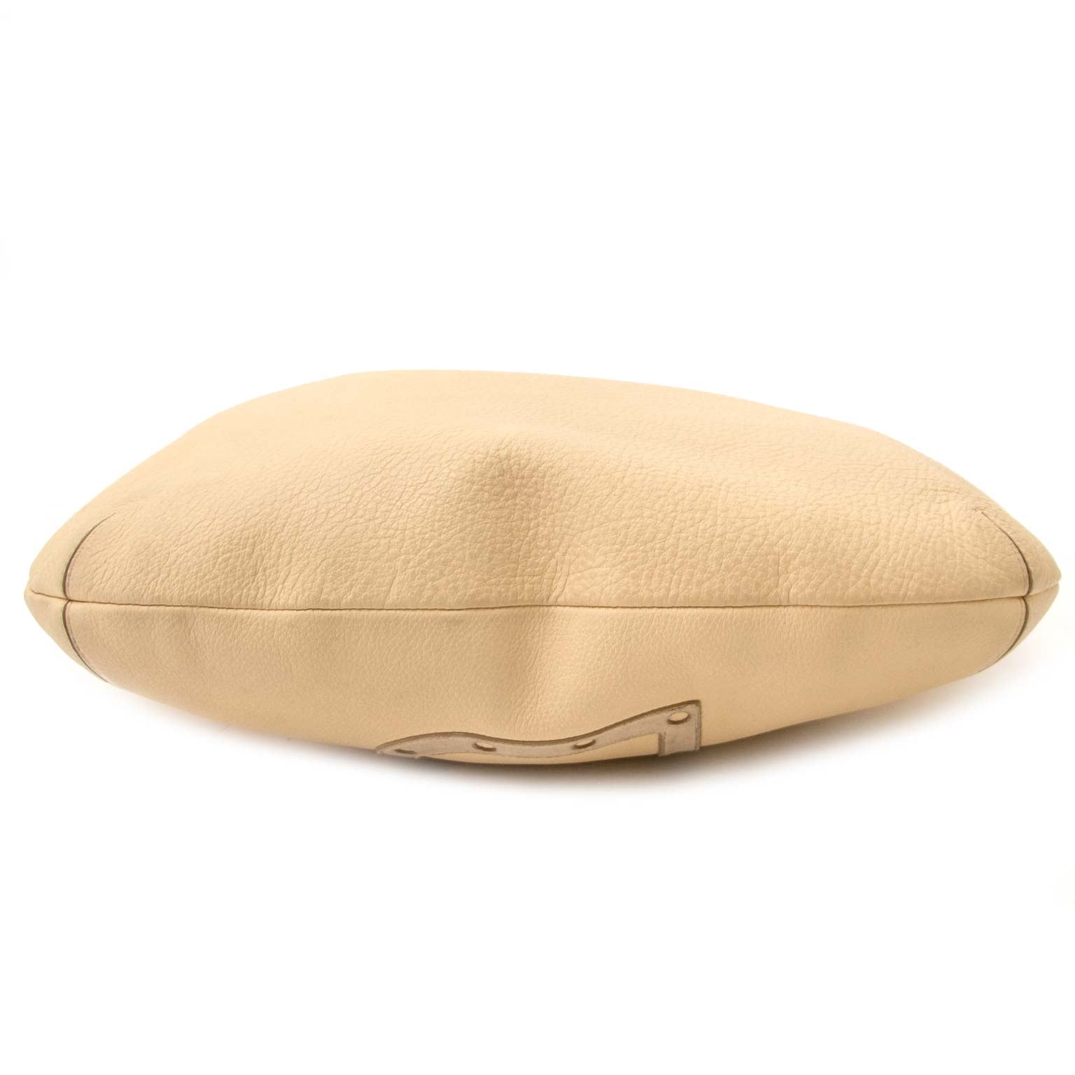 secondmain Delvaux Beige Louise Shoulder Bag en vendre sur labellov
