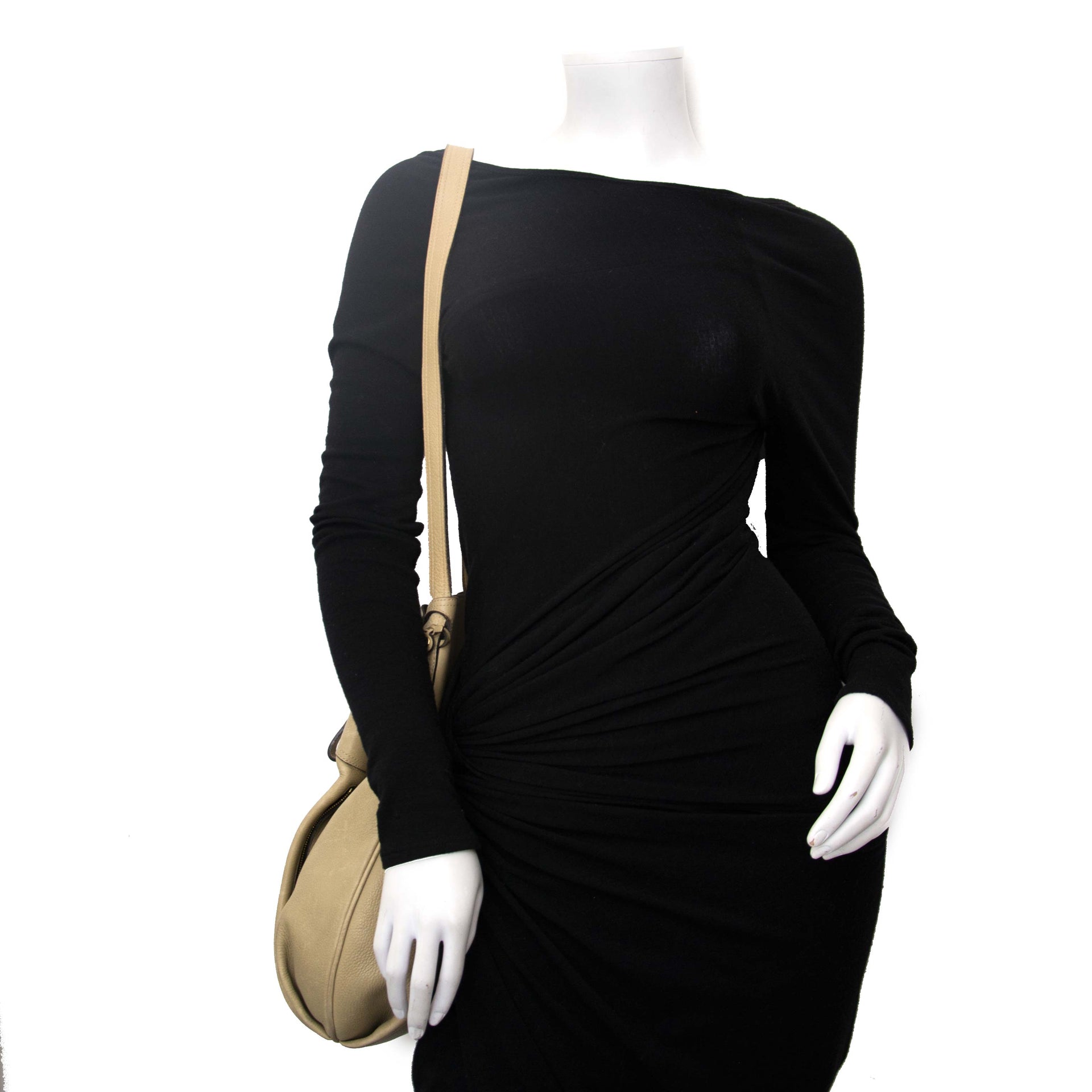 koop online aan de best prijs Delvaux Sand Faust Bag