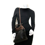 koop veilig Delvaux Black And Brown Bucket Bag aan goede prijs bij Labellov in Antwerpen