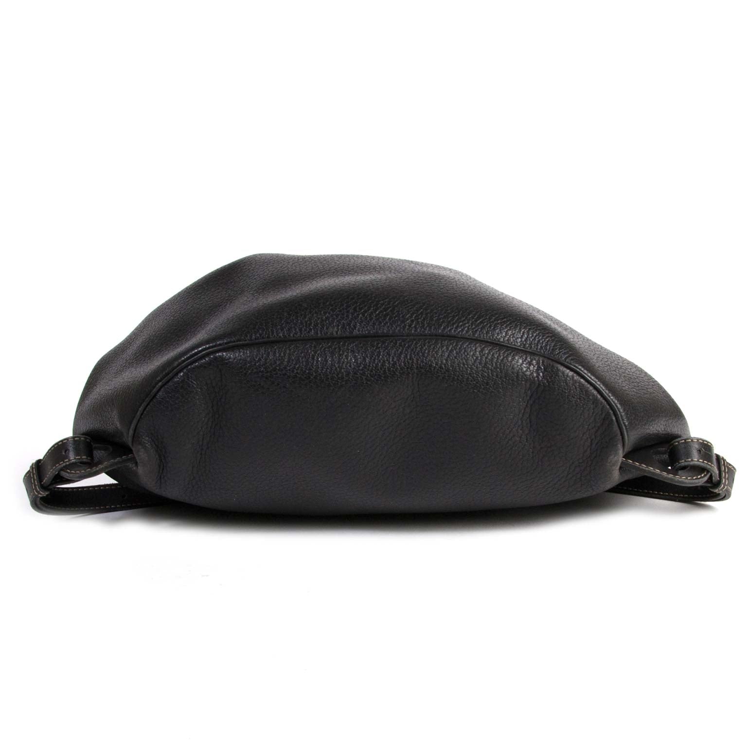 Bent u op zoek naar een authentiek exemplaar van de Deux De Delvaux Black Leather Backpack ?