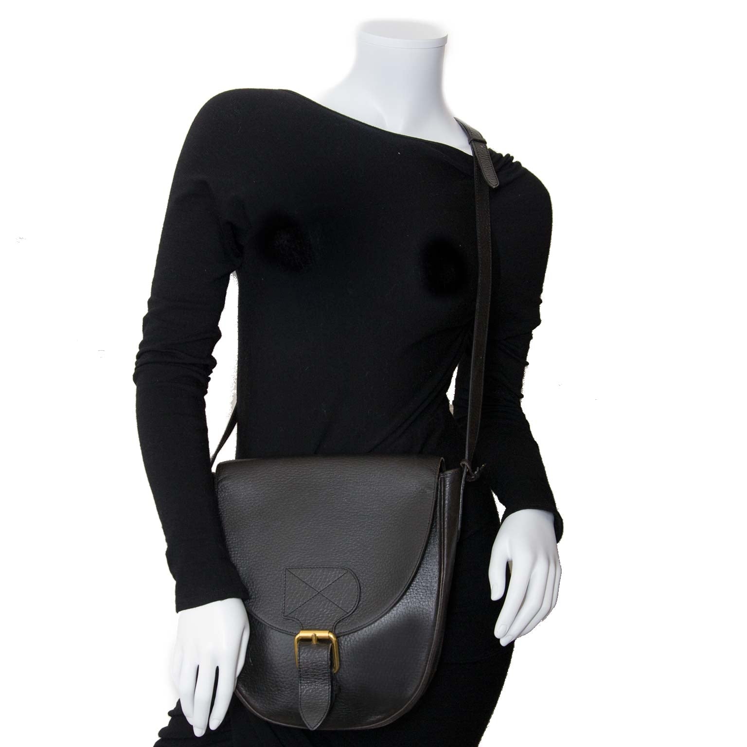 delvaux black shoulder bag now for sale at labellov vintage fashion webshop belgium