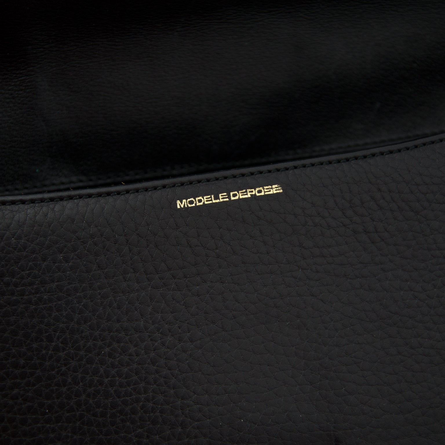 acheter en ligne comme neuf sac a epaule Delvaux bleu marine auccasion