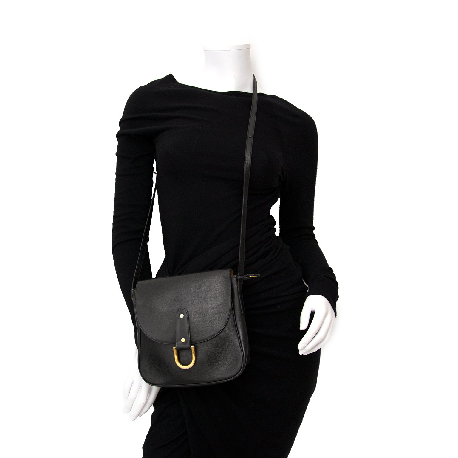 Achter un authentique Delvaux black crossbody bag en ligne