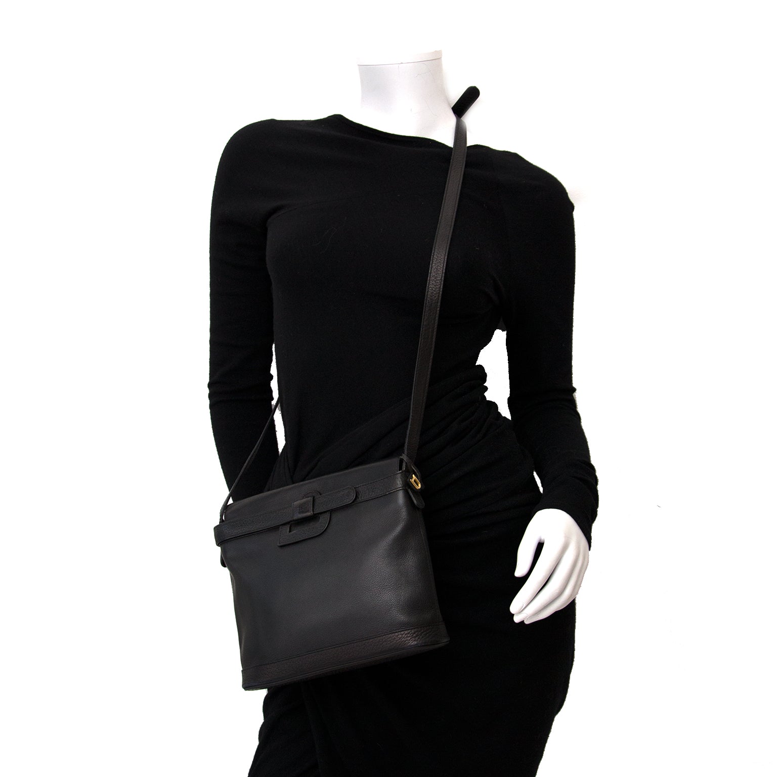Koop een tweedehands Delvaux Black Leather Cross Body Bag online