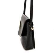 safe online shopping at labellov vintage fashion webshop belgium with delvaux bags