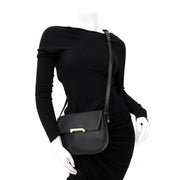 Delvaux Schwarze Schulterhandtasche Auf Leder heute online auf labellov.com gegen den besten Preis.