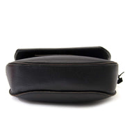 Delvaux Black Textured Leather Saddle Flap Bag Buy authentic designer Delvaux secondhand bags at Labellov at the best price. Safe and secure shopping. Koop tweedehands authentieke Delvaux tassen bij designer webwinkel labellov.