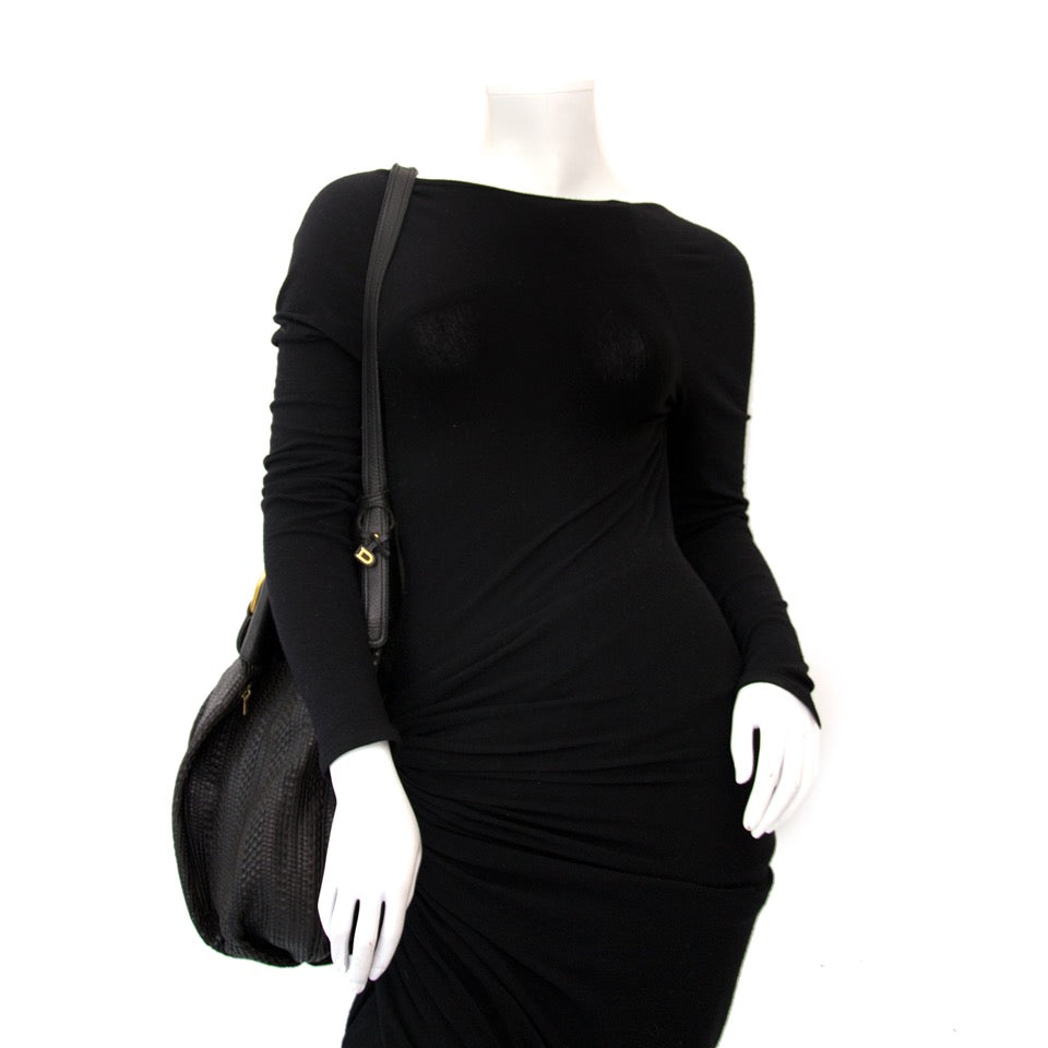 Luxe merken zoals Delvaux te koop bij Labellov, de Delvaux Black 'Toile de Cuir' Shoulder Bag is nu te koop in Antwerpen of online bij LabelLOV.