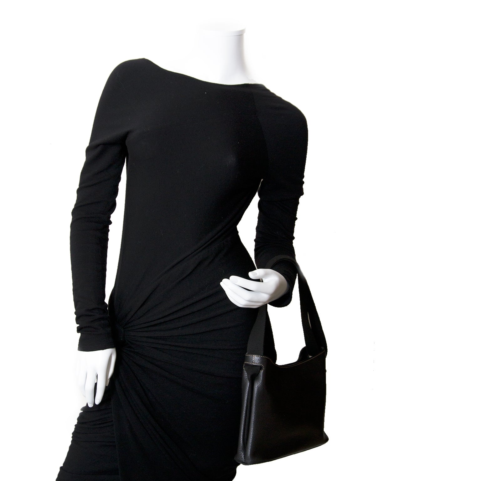 deux de delvaux black shoulder bag now for sale at labellov vintage fashion webshop belgium