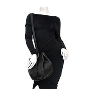 shop safe online secondhand The magnetic closure has the golden D emblem on it, which is very eye-catching