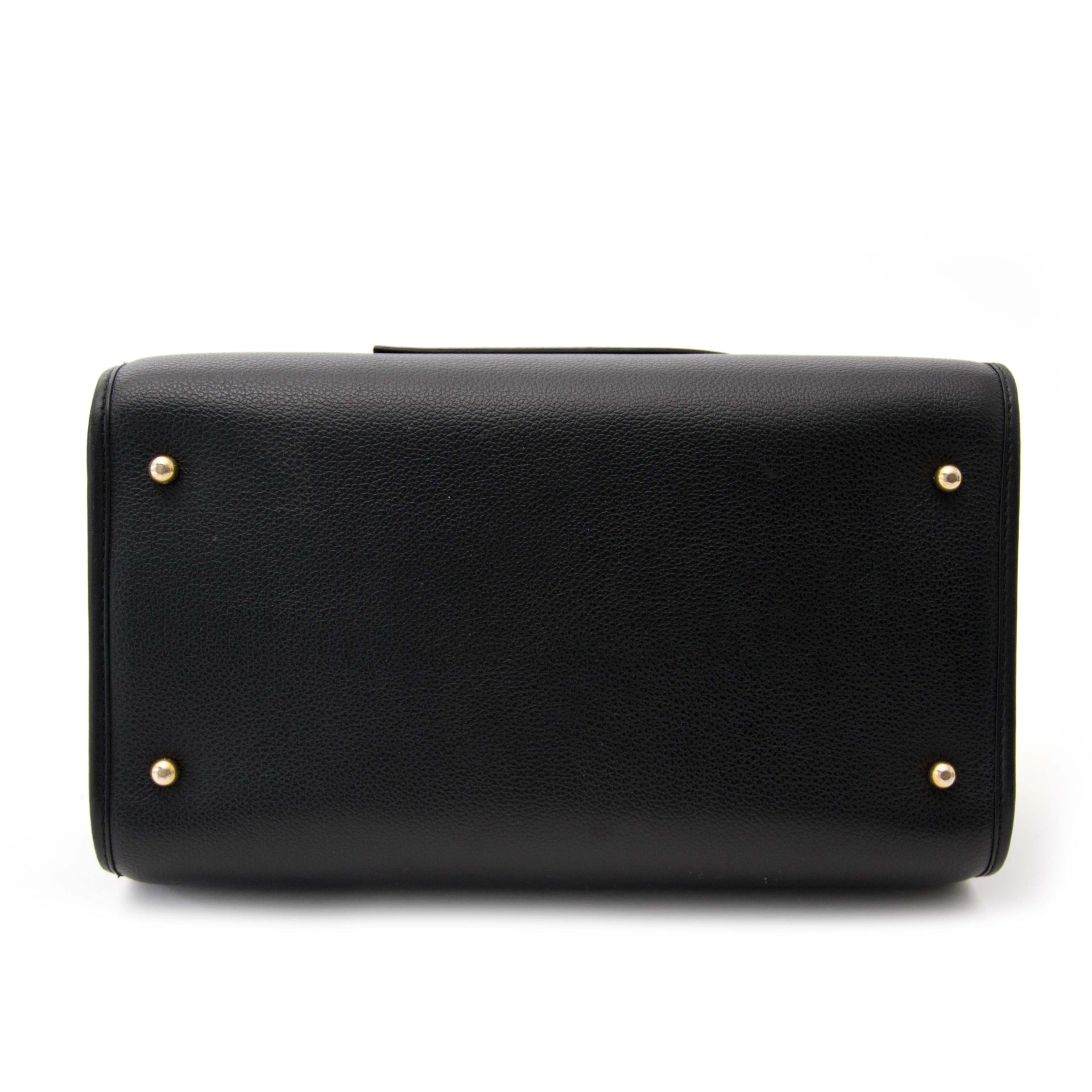 boutique seconde main anvers Delvaux Black Astrid Boston PM Bag