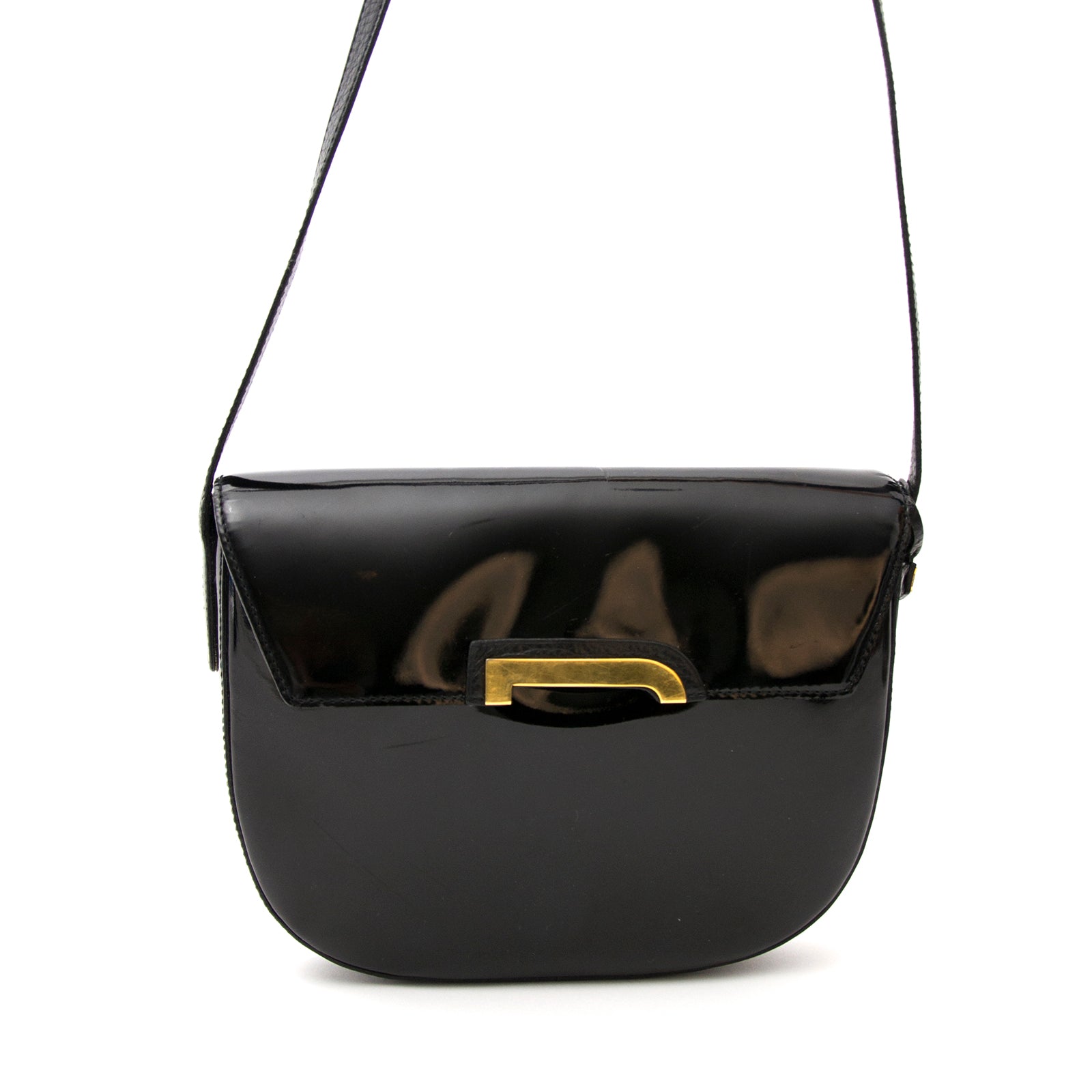 Achetez le Delvaux Black Crossbody Bag Patent Leather en ligne www.labellov.com, des prix raisonnables.