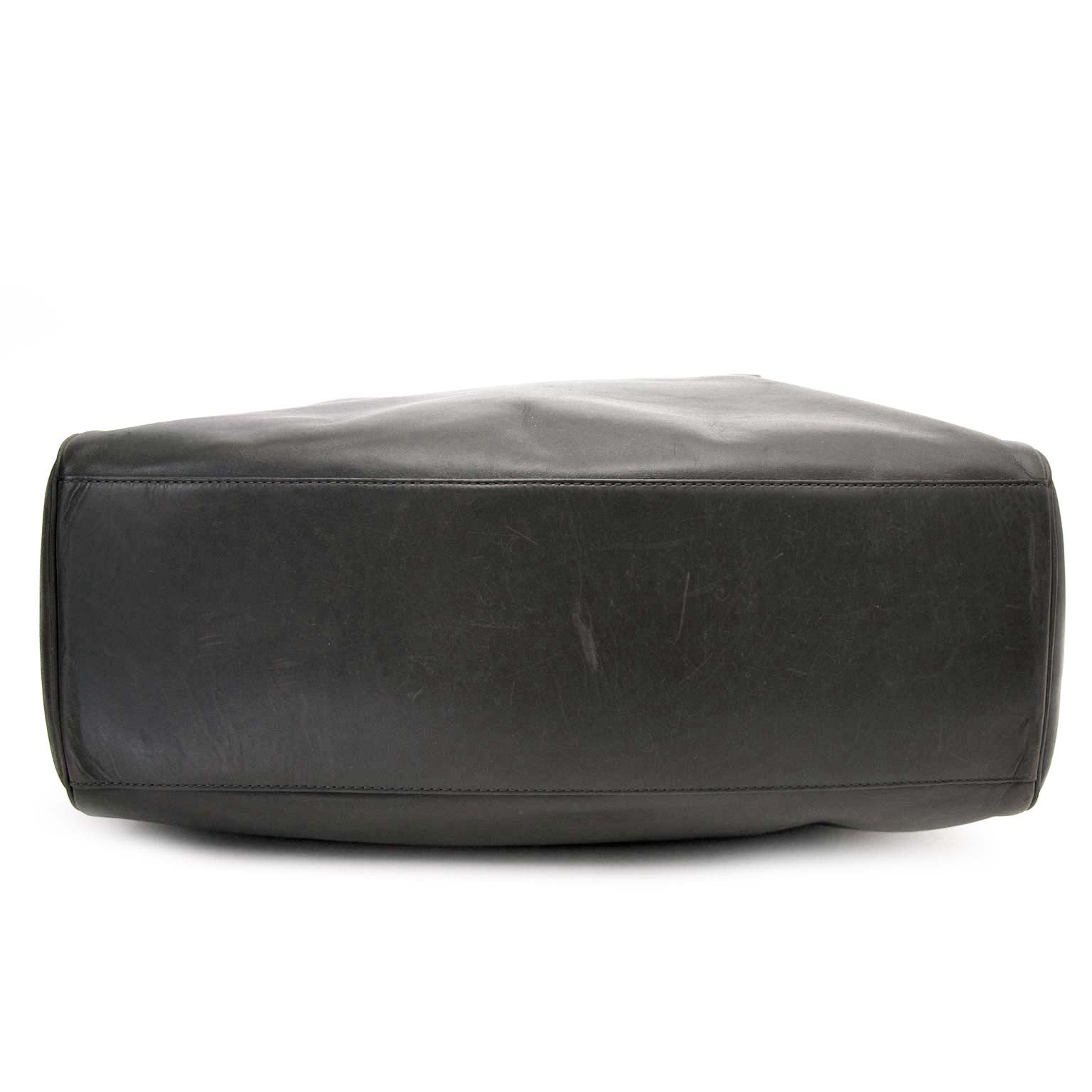 koop al uw designer handtassen bij labellov.com tegen de beste prijs Delvaux Grey Leather Cabas