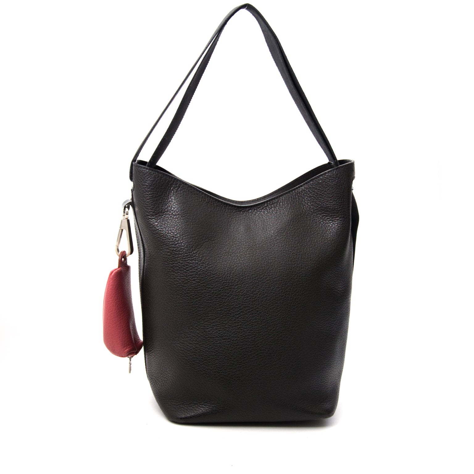 Authentieke Delvaux Black Tote voor de juiste prijs bij LabelLOV vintage webshop. Delvaux Veilig online winkelen. Luxe, vintage, mode. Antwerpen, België.