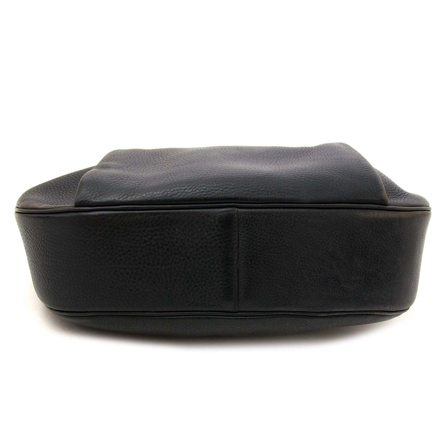 veilig online shoppen bij labellov vintage mode webshop met delvaux tassen