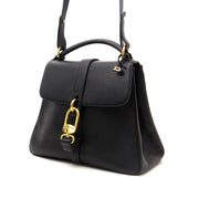 Vintage Delvaux shoulder bags for the best price at Labellov webshop. Safe and secure online shopping with 100% authenticity. Vintage Delvaux sac à epaule pour le meilleur prix.
