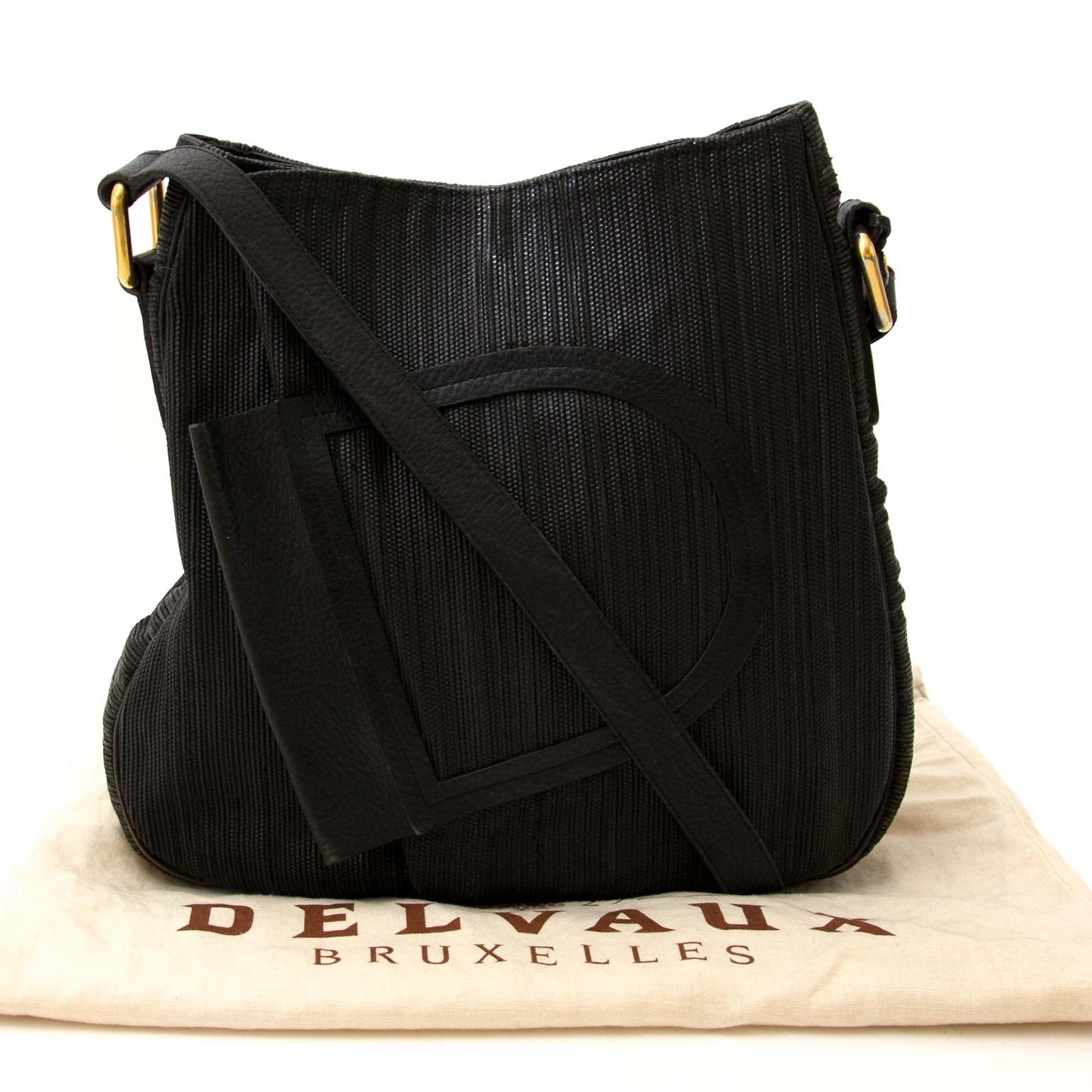 Des sacs authéntiques de Delvaux à vendre à Labellov