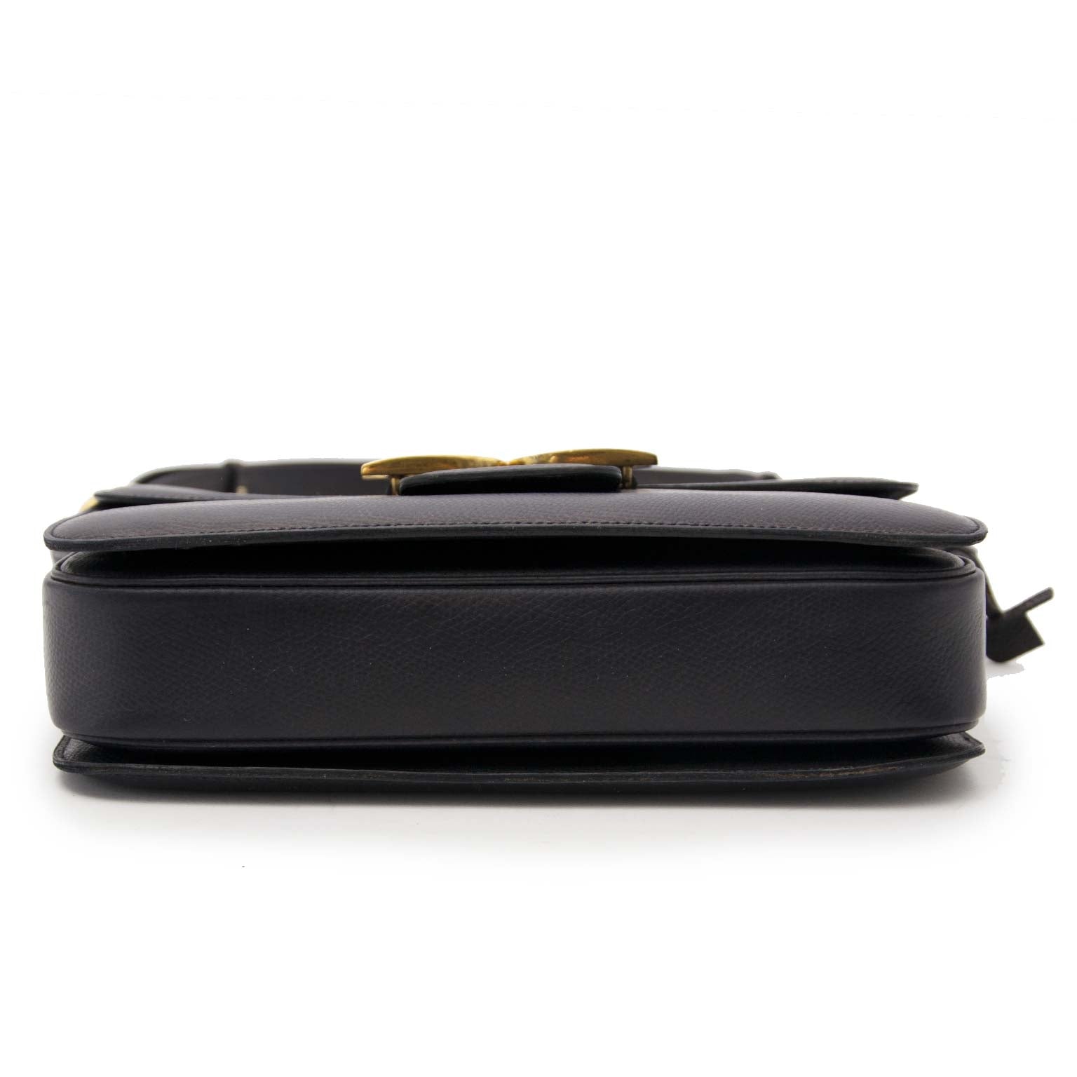Delvaux Black Bourgogne Caviar Leather Shoulder Bag Buy authentic designer Delvaux secondhand bags at Labellov at the best price. Safe and secure shopping. Koop tweedehands authentieke Delvaux tassen bij designer webwinkel labellov.