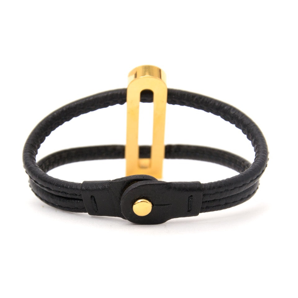 Buy and sell your Delvaux Black Leather Bracelet for the best price on Labellov Antwerp