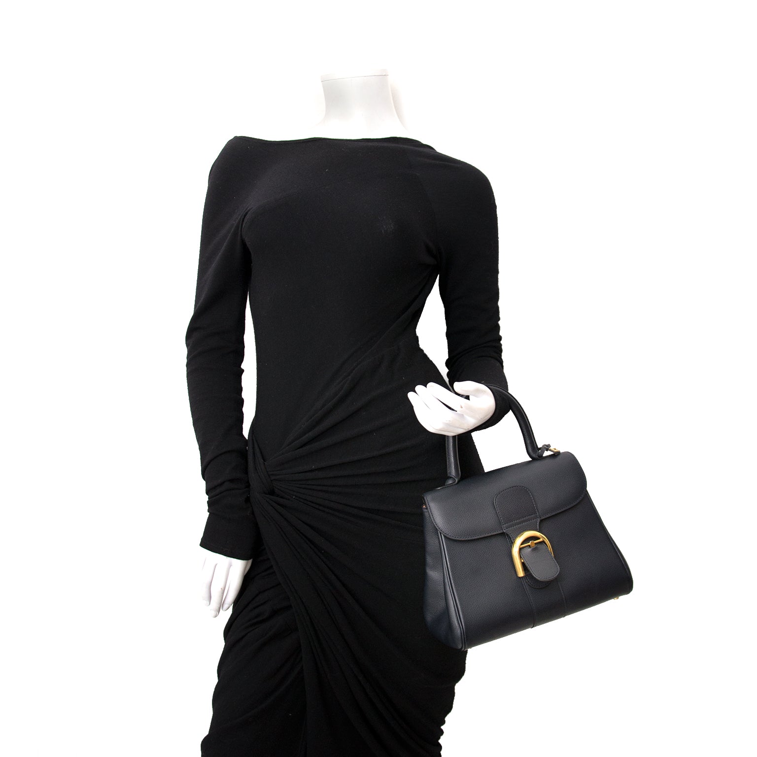 shop online aan de beste prijs jou tweedehands Delvaux Dark Blue Brillant PM