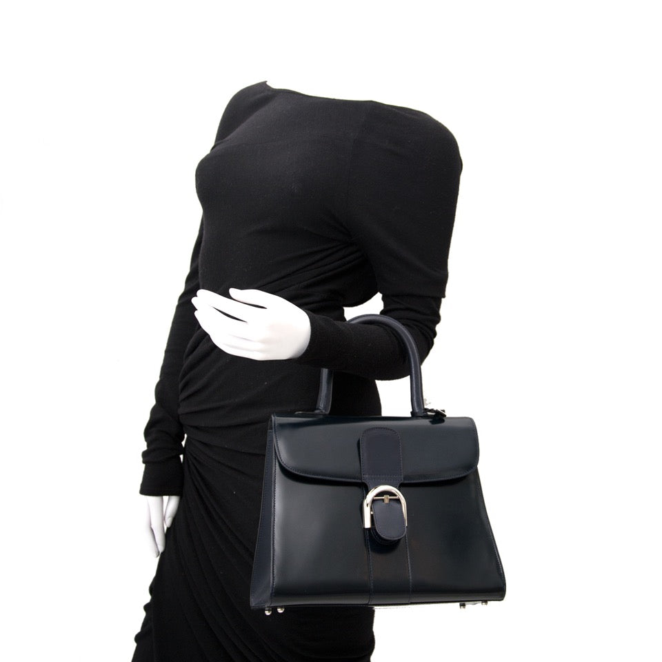 koop veilig 2de hands Delvaux Dark Blue Brillant MM Bag Antwerpen , België