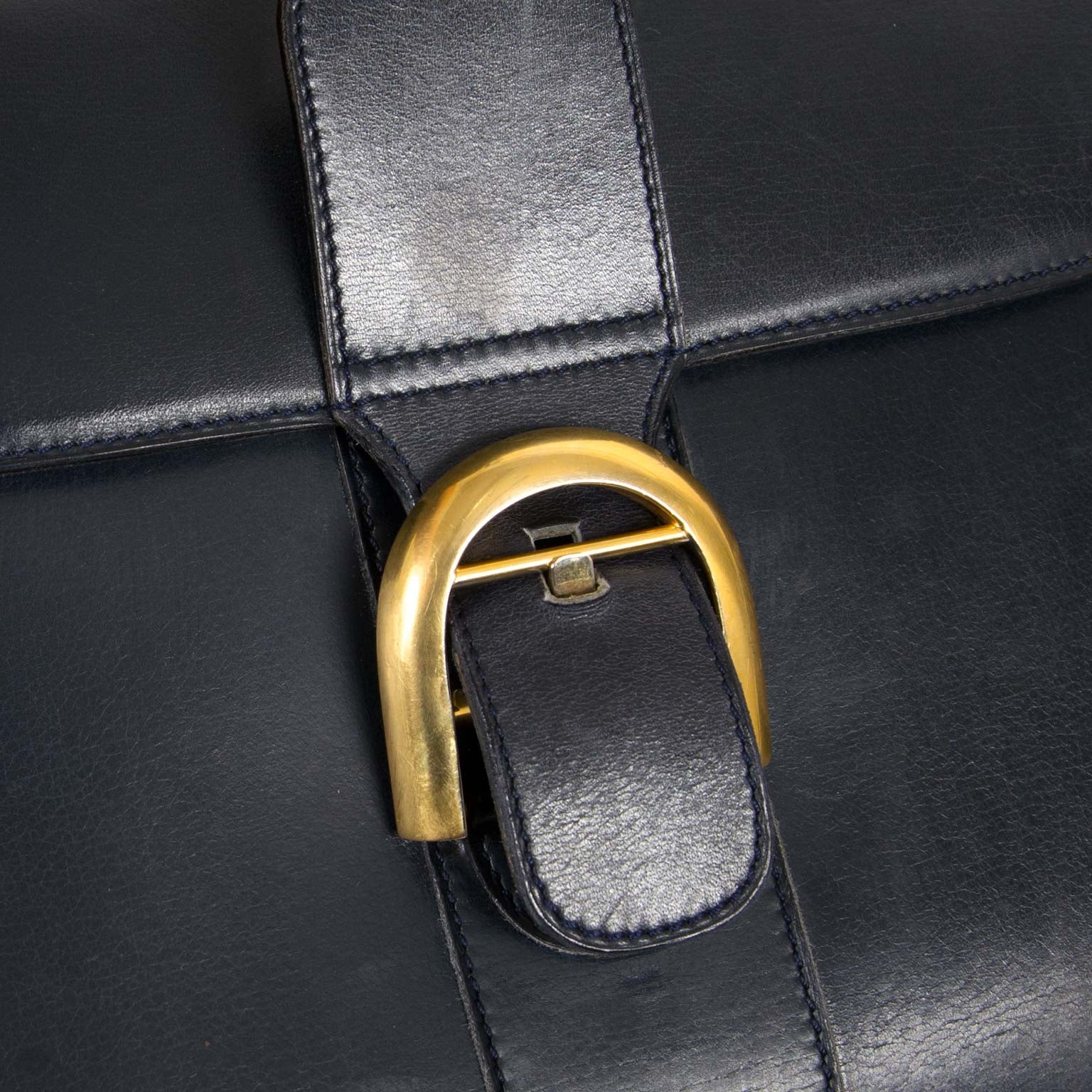 delvaux brillant bleu mm sac à vendre à labellov vintage webshop de mode belgique