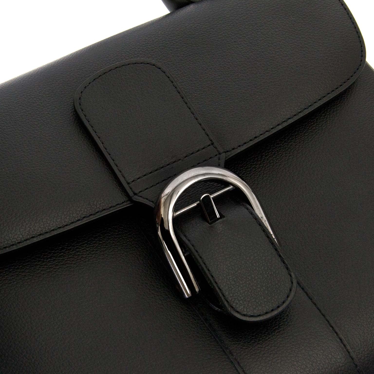 Delvaux Brillant Black MM Bag nu te koop bij labellov vintage mode webshop belgië