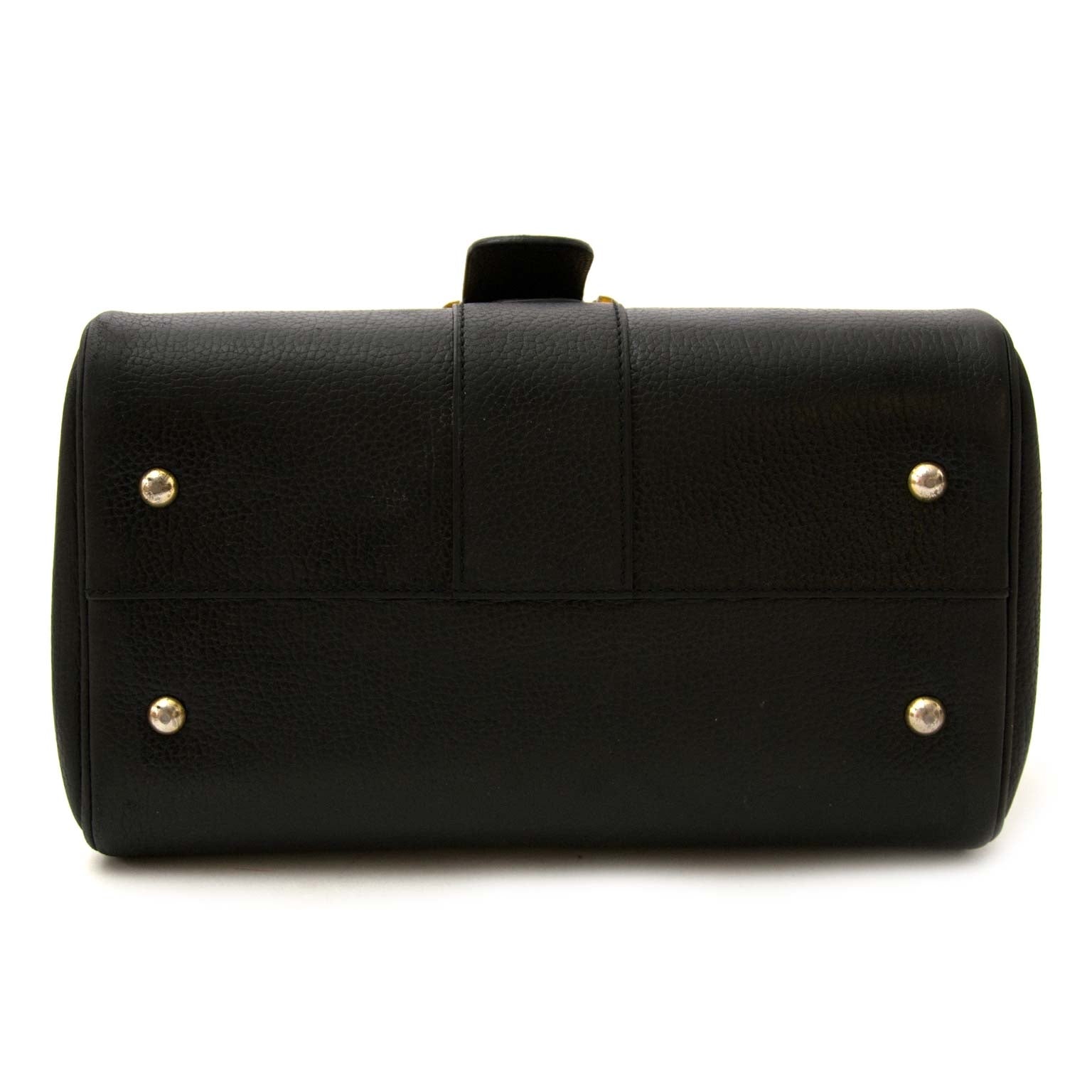 Koop nu Delvaux handtassen aan de laagste prijs bij Labellov
