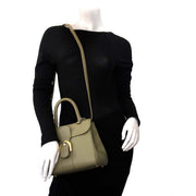 Koop authentieke tweedehands Delvaux PM Brillant aan een eerlijke prijs bij LabelLOV. Veilig online shoppen.