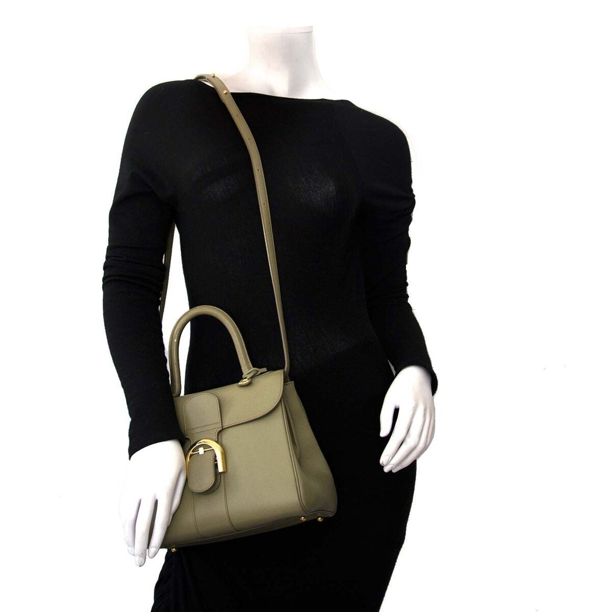 Koop authentieke tweedehands Delvaux PM Brillant aan een eerlijke prijs bij LabelLOV. Veilig online shoppen.