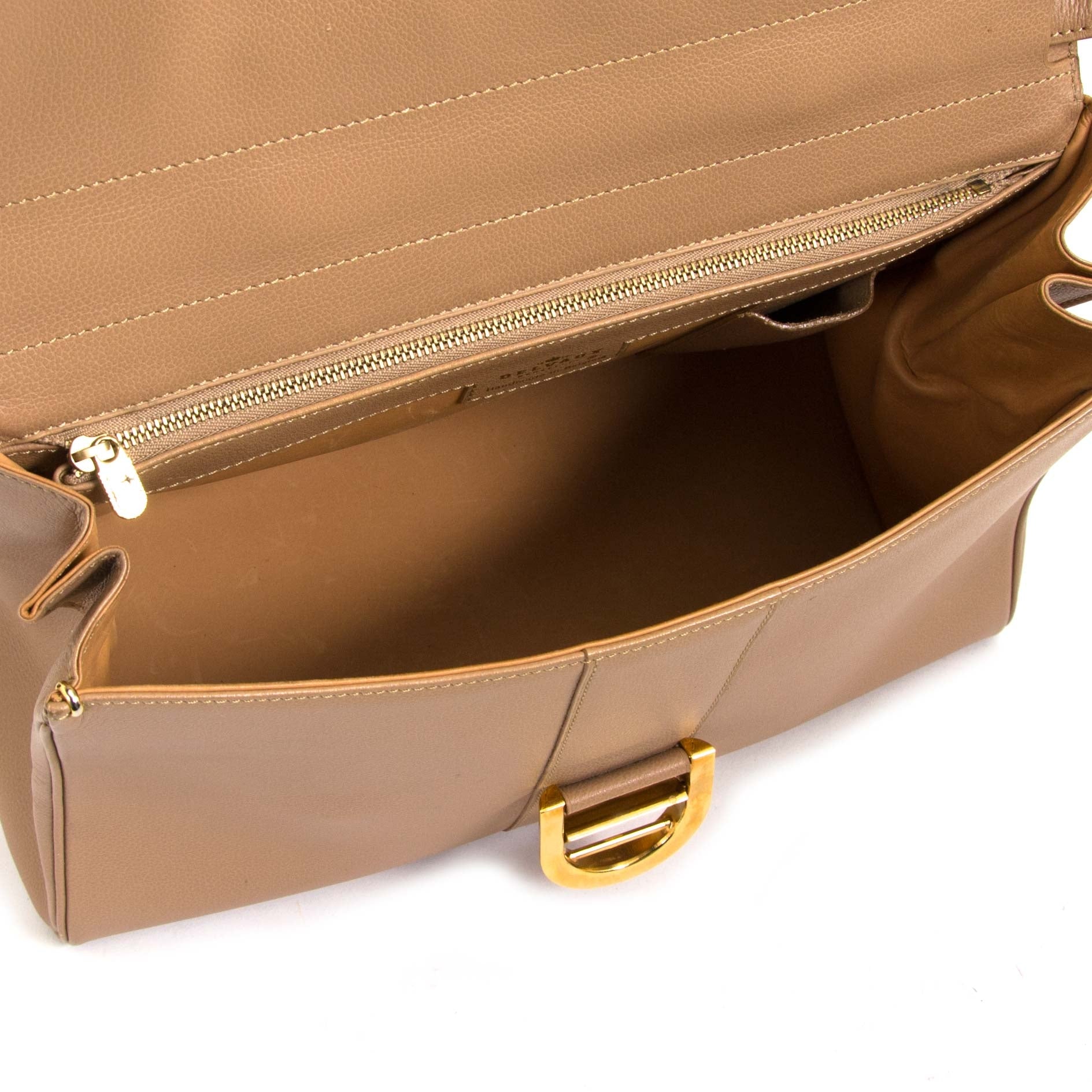 tweedehands Delvaux Brillant Muscade GM + strap nu bij labellov.com te antwerpen