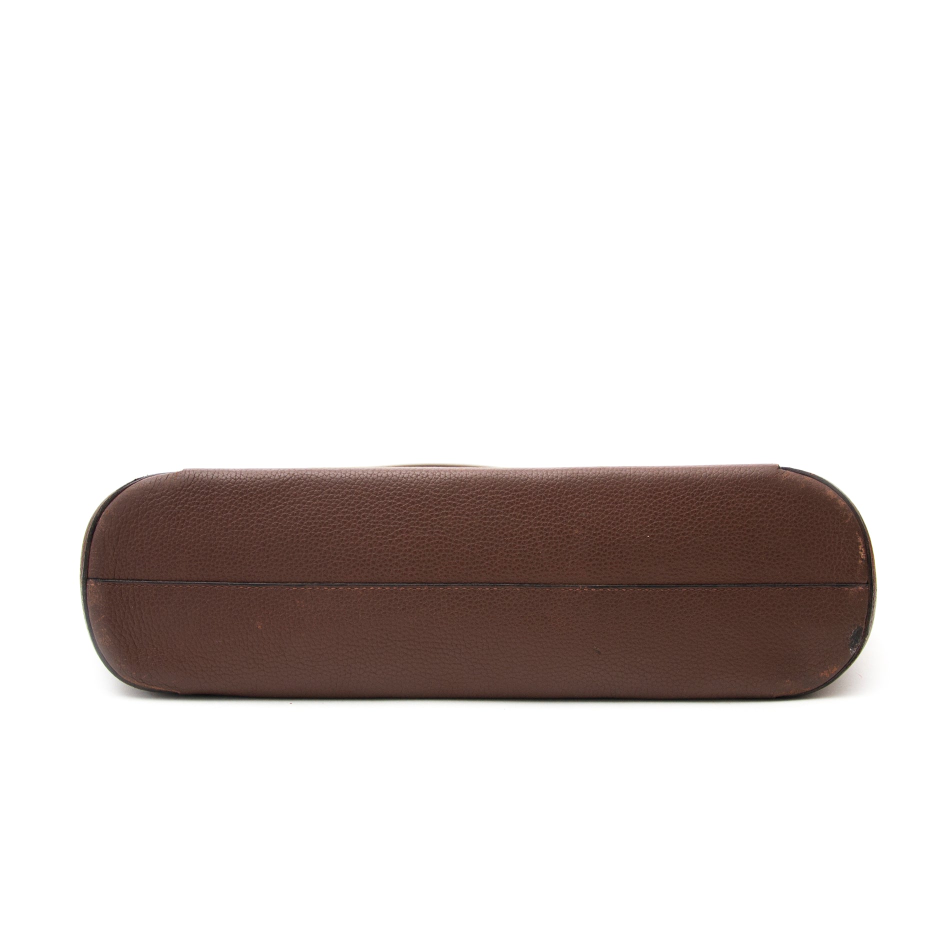 Delvaux Mousson Schoudertas In Bruin Leder nu online op labellov.com tegen de beste prijs.