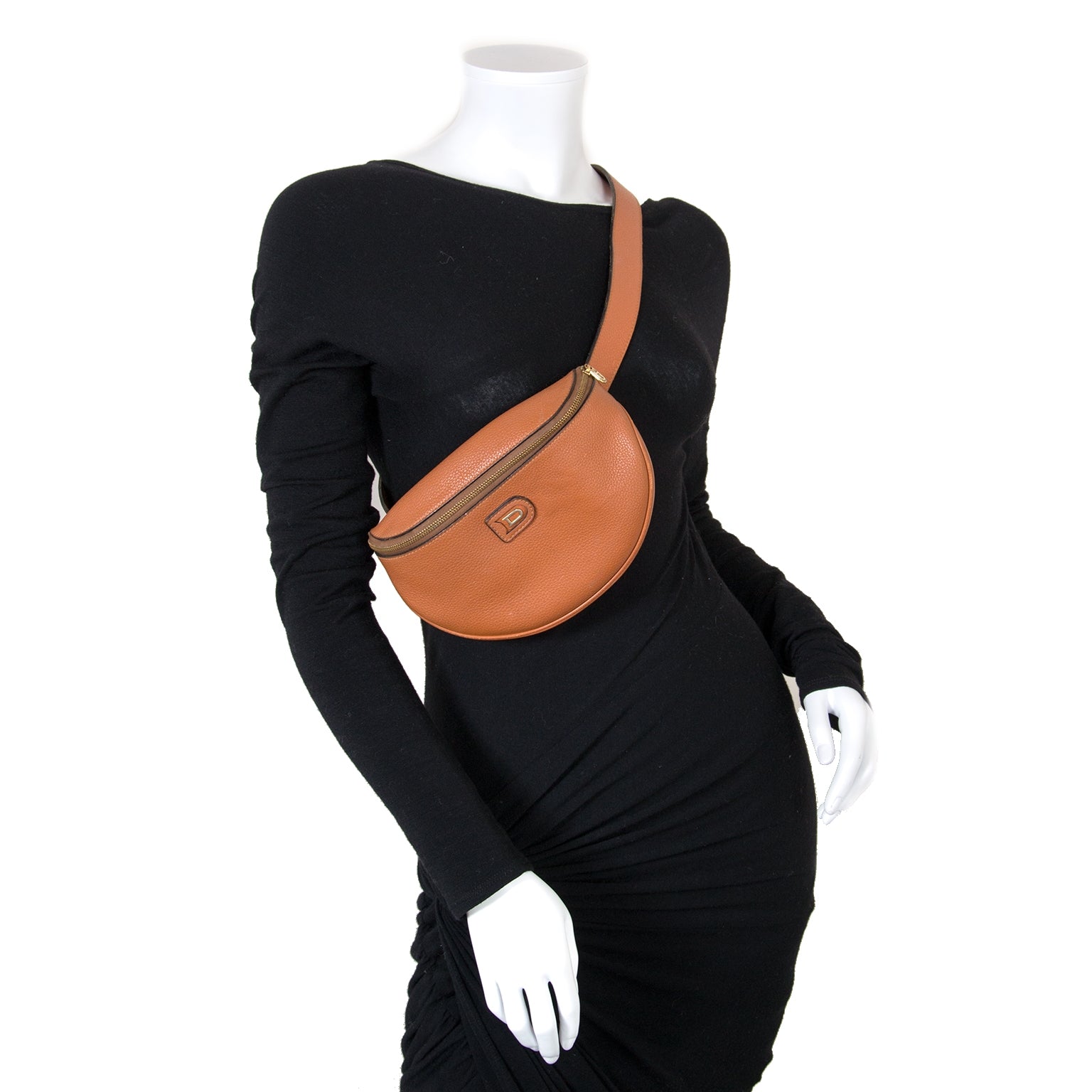 delvaux cognac leather belt bag now for sale at labellov vintage fashion webshop belgium