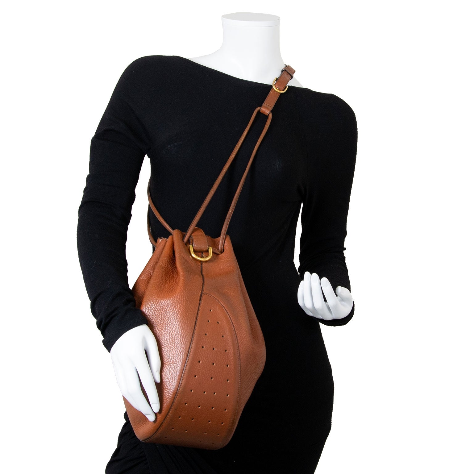 delvaux brown leather drawstring bag now for sale at labellov vintage fashion webshop belgium