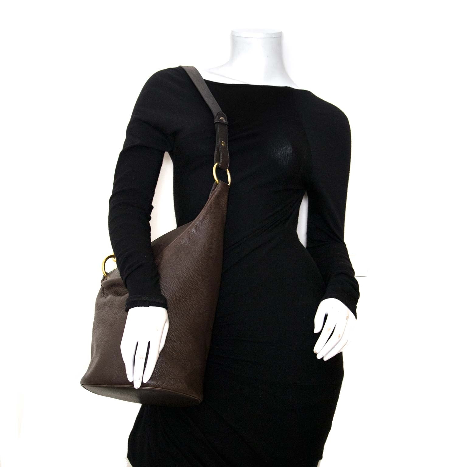 koop authentieke delvaux tassen bij labellov vintage mode webshop belgië