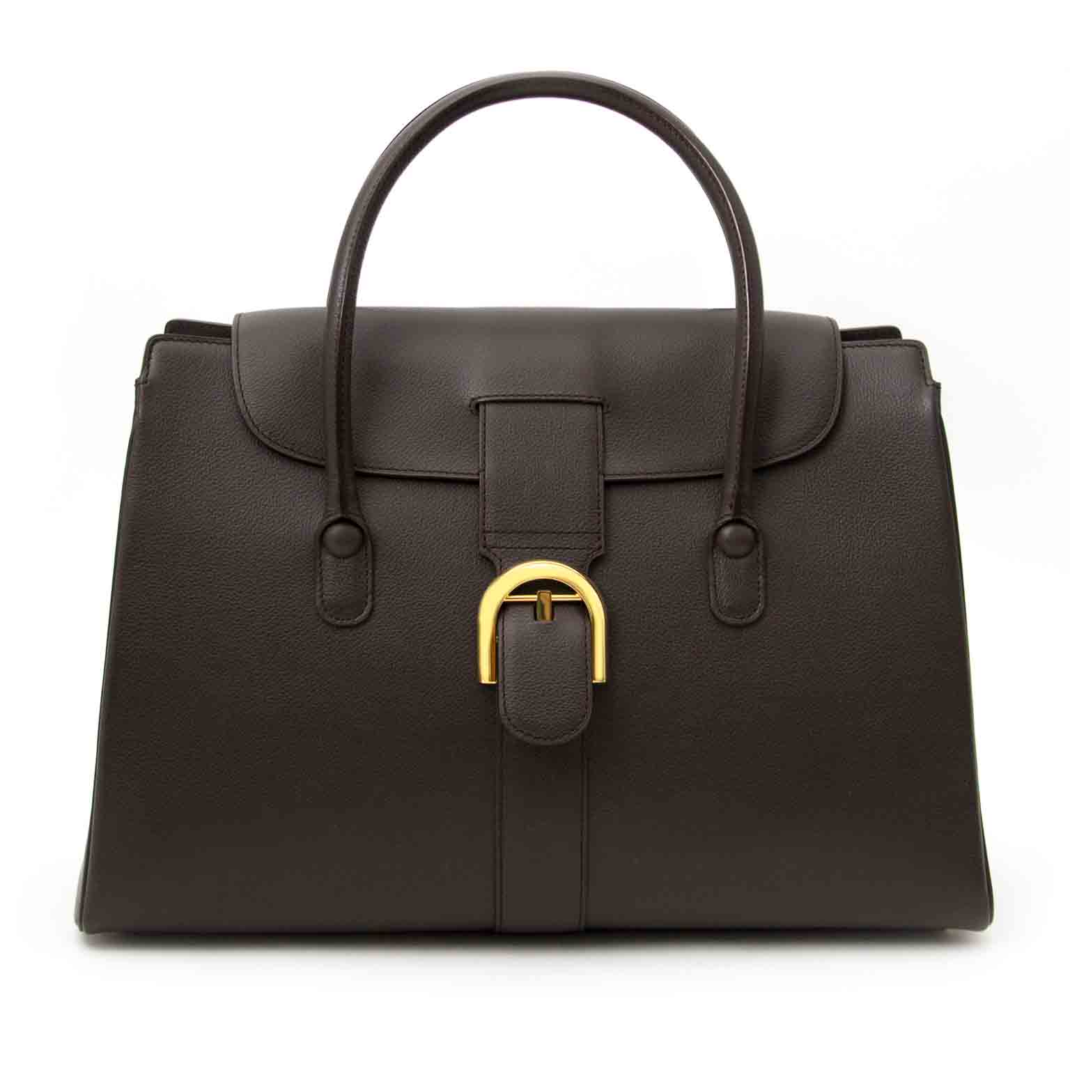 Buy and sell your preloved designer bags for the best rates online at Labellov luxury