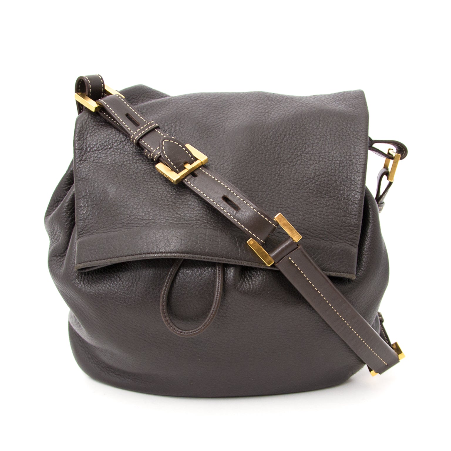 Buy and sell your preloved designer bags for the best rates online at Labellov luxury