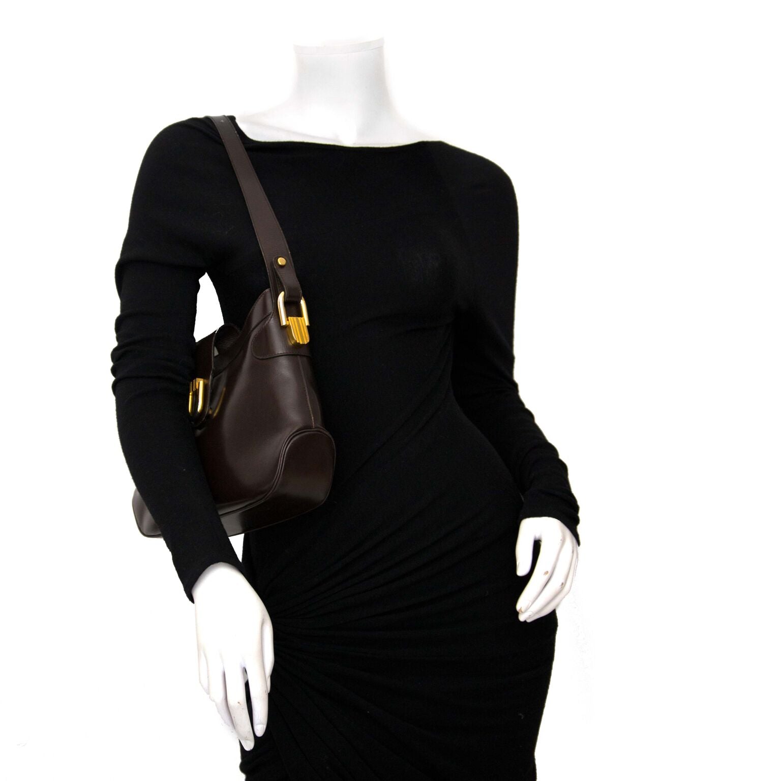 achetez belle desinger vintage sac a main de Delvaux sur labellov.com