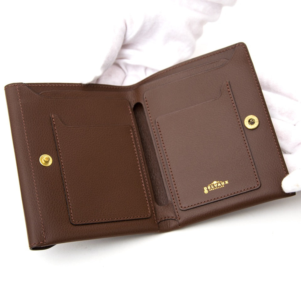 Delvaux Brown Leather Wallet for the best price online with Labellov