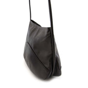buy designer bags at the right price at Labellov in Antwerp