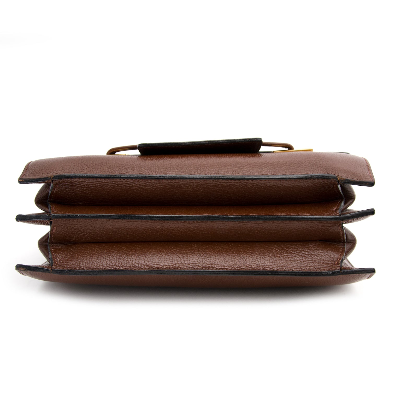 We buy and sell your secondhand designer bags and timeless luxury for the best price
