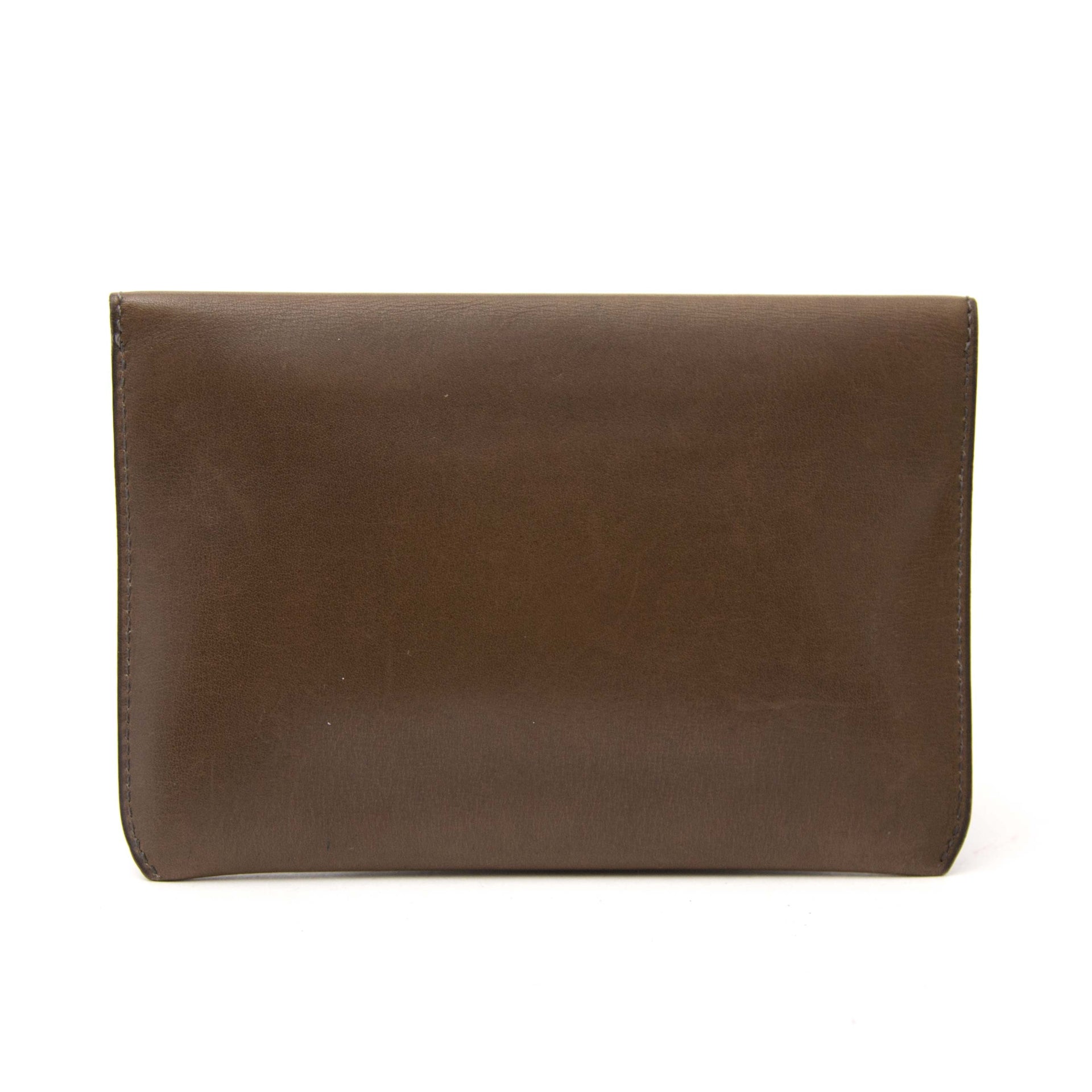 delvaux taupe wallet now online at labellov.com for the best price