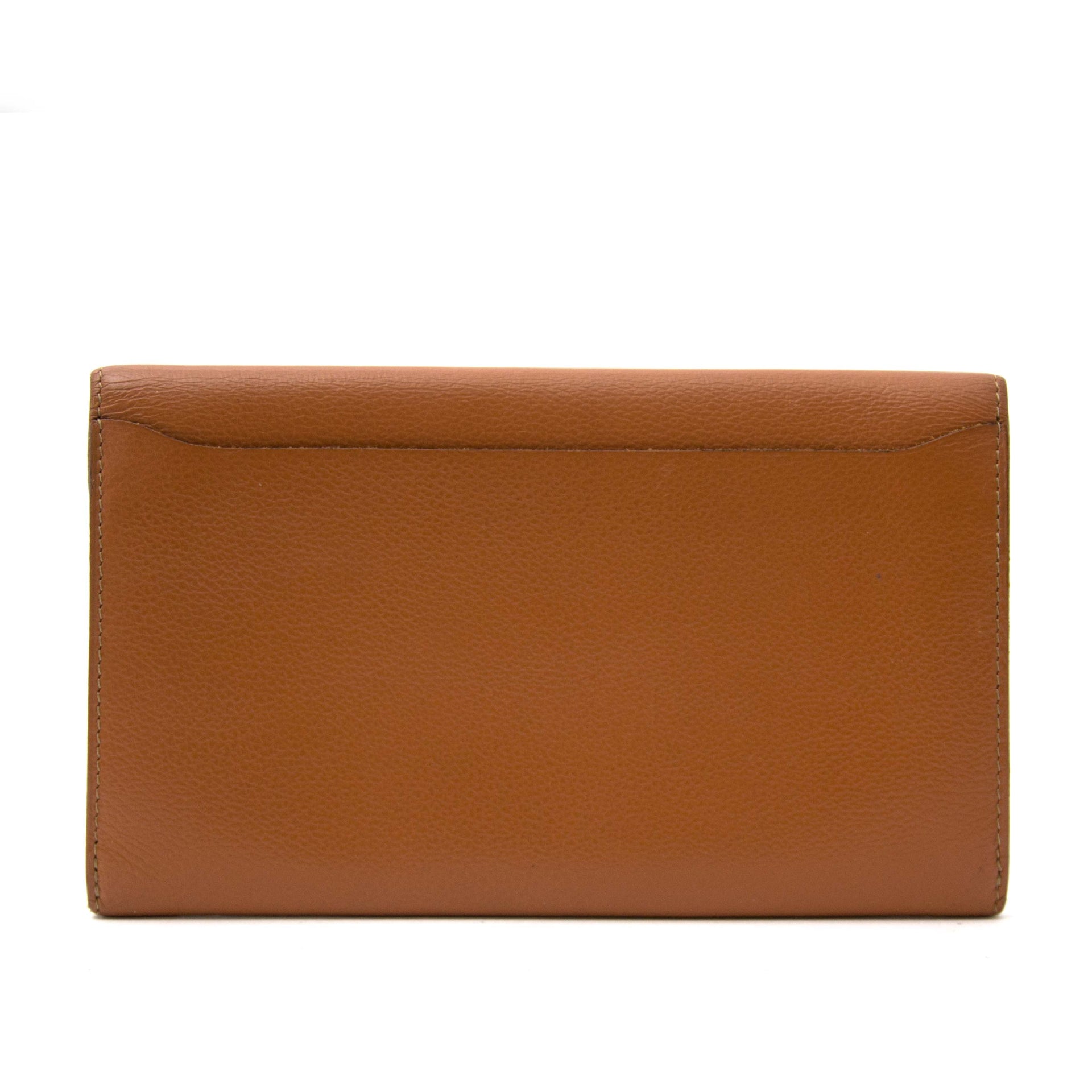 achetez enligne secondmain Delvaux Brown Wallet chez labellov.com