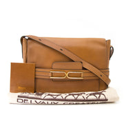 Bent u opzoek naar een Delvaux Camel Bourgogne Bag?