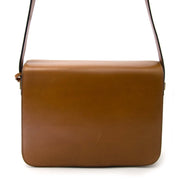 Delvaux Camel 'Heureux' Leather Saddle Flap Bag Buy authentic designer Chanel secondhand bags at Labellov at the best price. Safe and secure shopping. Koop tweedehands authentieke Chanel tassen bij designer webwinkel labellov.